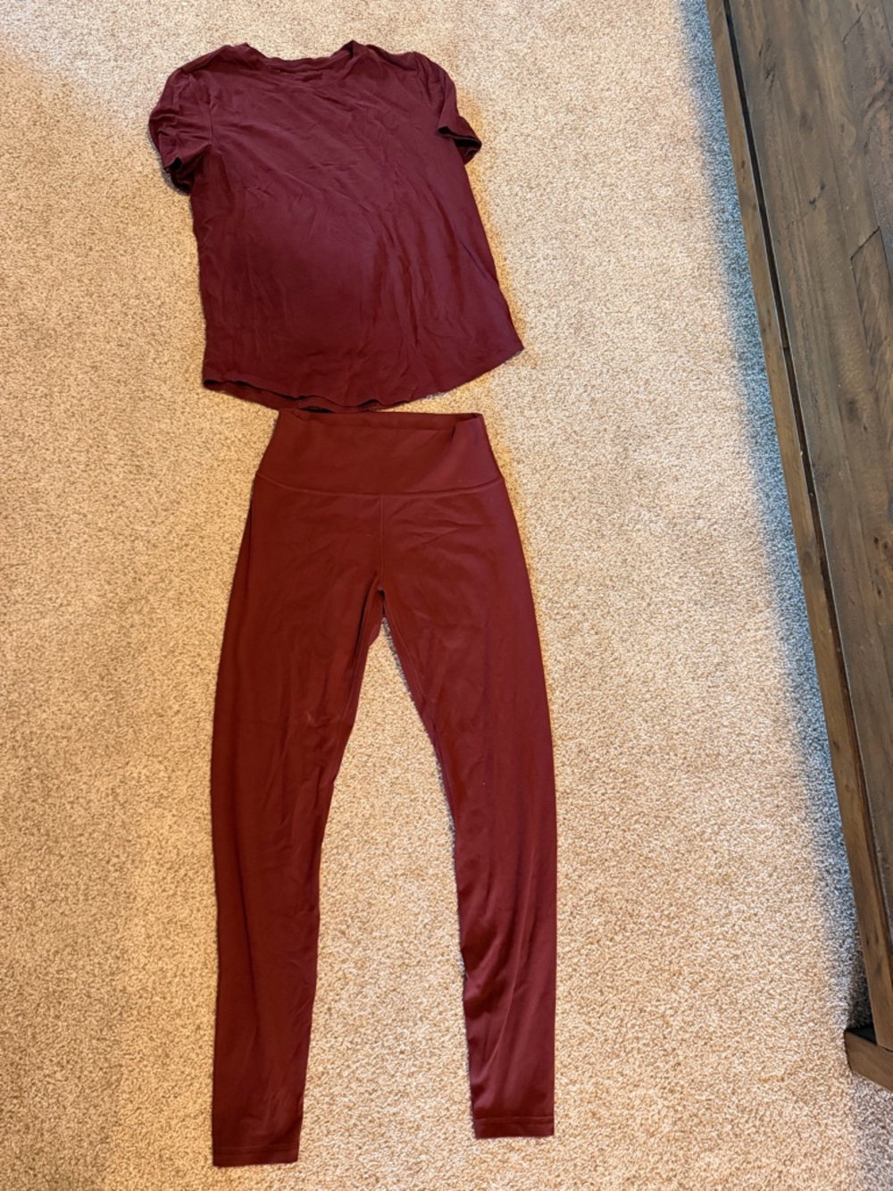 CRZ YOGA Burgundy Women's Tee and High-Waist Leggings Set